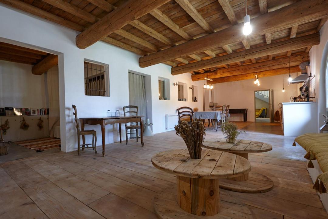 ארל Maison Tara Verte Au Mas Montredon מראה חיצוני תמונה